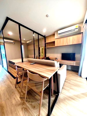 คอนโดให้เช่า : 🎯Blossom Condo @ Sathorn - Charoenrat🔥🔥ห้องสวย เฟอร์ครบ ใจกลางเมือง พร้อมเข้าอยู่ ชอบมาคุยหน้างานจ้าา (T01485)