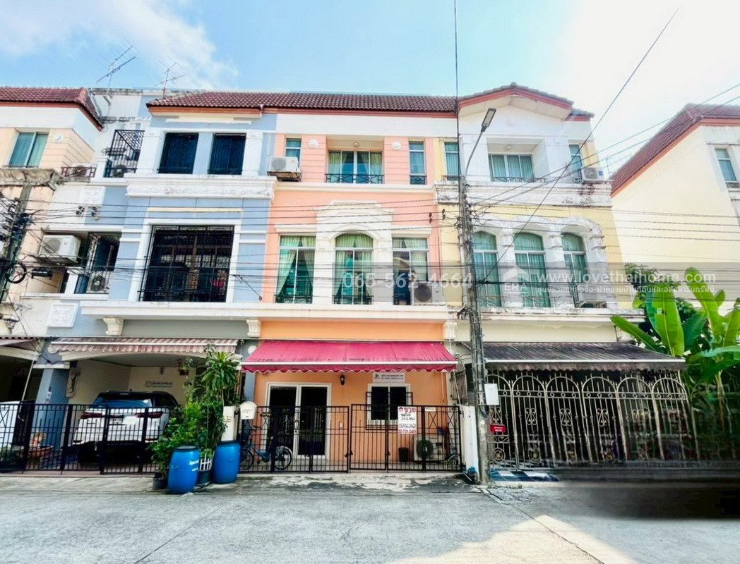 รูป ทาวน์โฮม 3 ชั้น หมู่บ้านกลางเมือง บริติช ทาวน์ ศรีนครินทร์ ซ.ศรีด่าน24 ศรีนครินทร์ พื้นที่ 20.8 ตรว. สวยพร้อมอยู่ - รูปที่ 24/24