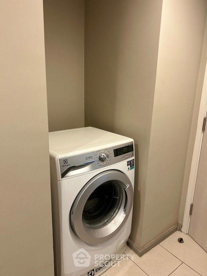 รูป คอนโด 1-ห้องนอน ที่ มาเอสโตร 39 สุขุมวิท 39 ใกล้ BTS พร้อมพงษ์ (ID 1541929) - รูปที่ 8/12