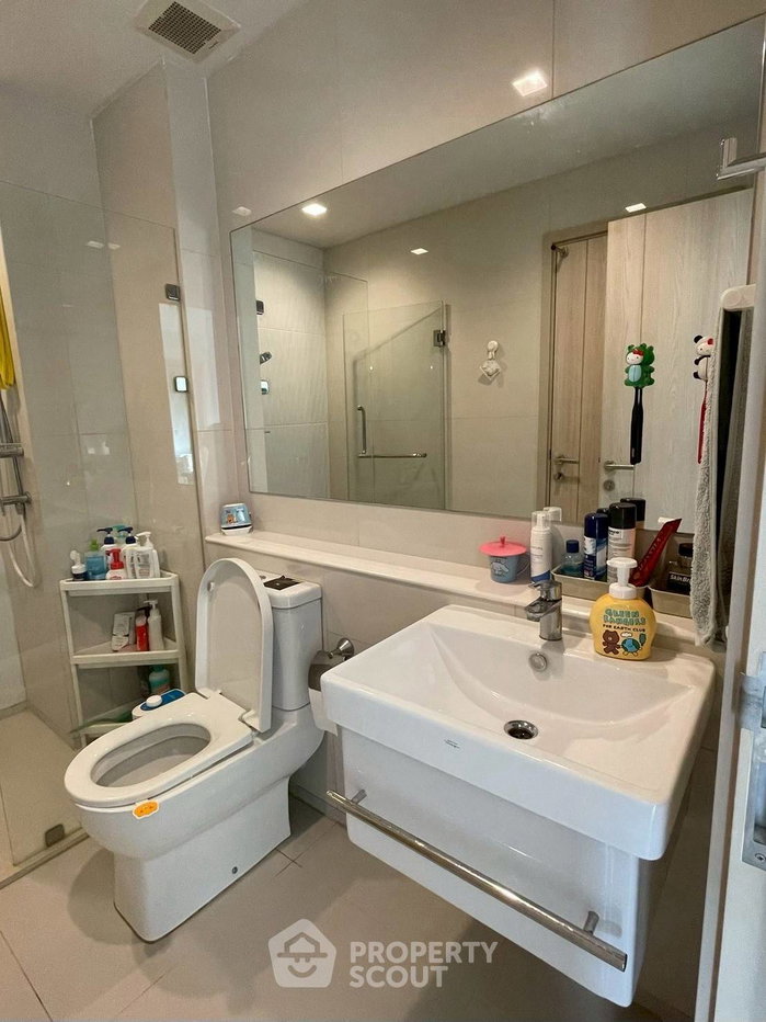 picture 2-BR Condo at Life One Wireless near BTS Phloen Chit (ID 2599956) - 3/19