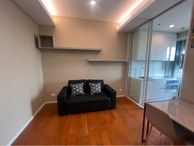 รูป 💐 ให้เช่า The Saint Residences   | 18,000 บาท | 1 ห้องนอน 35 ตร.ม.📲 📲 Line : 0842932624 / Junesone520 - รูปที่ 6/9