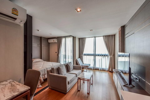 รูปภาพ code : H24 ว่างแล้ว!! คอนโดให้เช่า อัลติจูด ดีไฟน์ (Altitude Define) | ความเป็นส่วนตัวสูง ยูนิตน้อย ใกล้ MRT สามย่าน 400 เมตร พร้อมเข้าอยู่