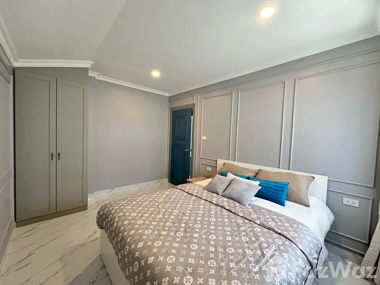 รูป บ้านพูลวิลล่าหลังมุม รีโนเวทใหม่ พร้อมเข้าอยู่ 6155704 - รูปที่ 24/25