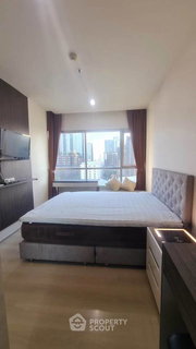 1-BR Condo at Life Ratchadapisek near MRT Huai Khwang (ID 2394110)