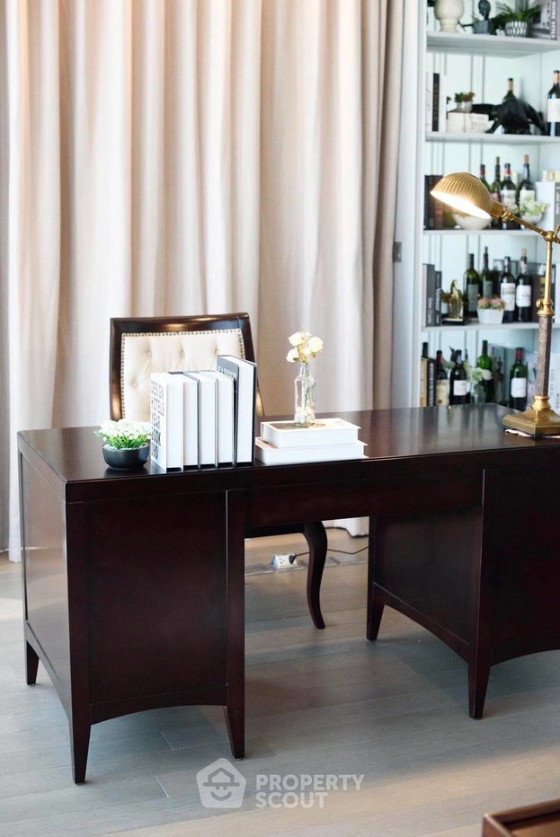 picture 3-BR Condo at Celes Asoke near MRT Sukhumvit (ID 721717) - 4/19