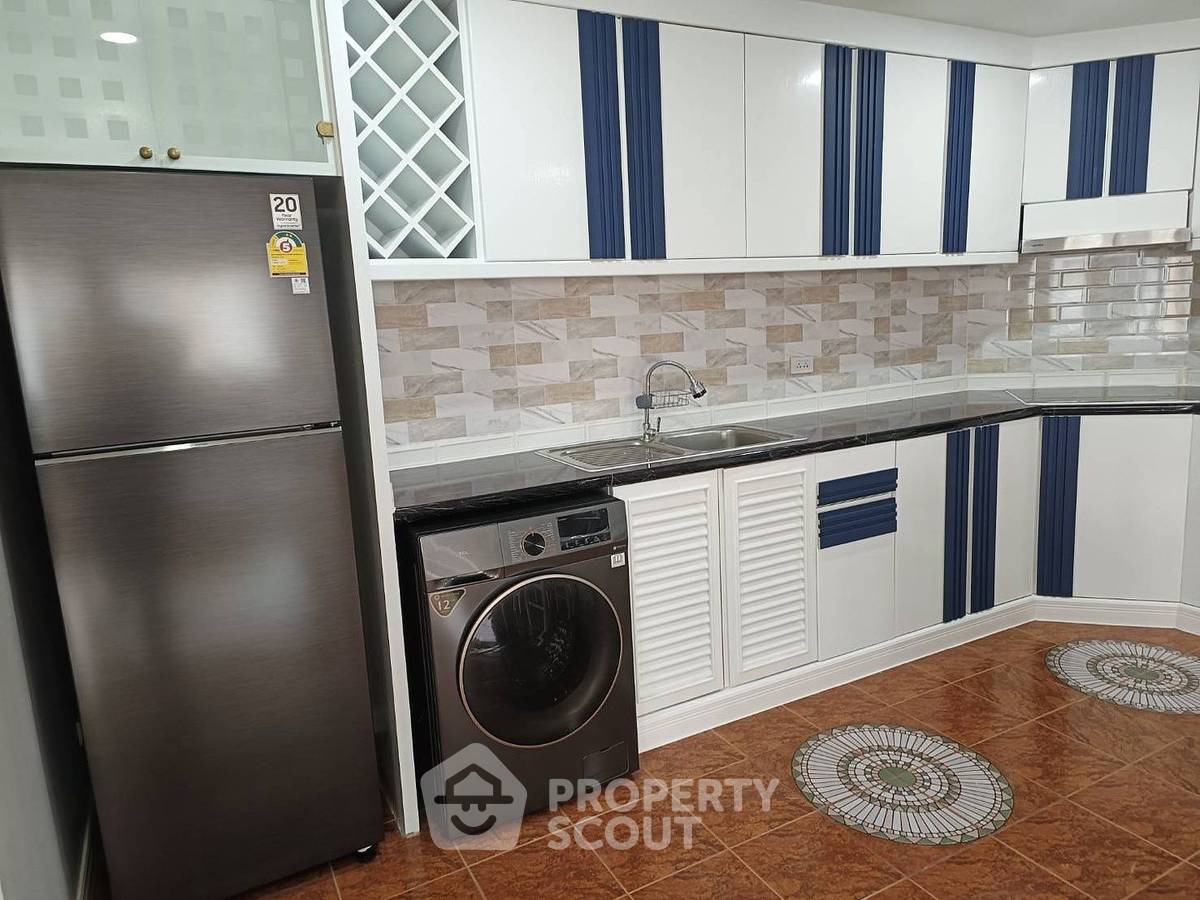 รูป คอนโด 2-ห้องนอน ที่ 49 สวีท ใกล้ BTS ทองหล่อ (ID 1300590) - รูปที่ 4/11