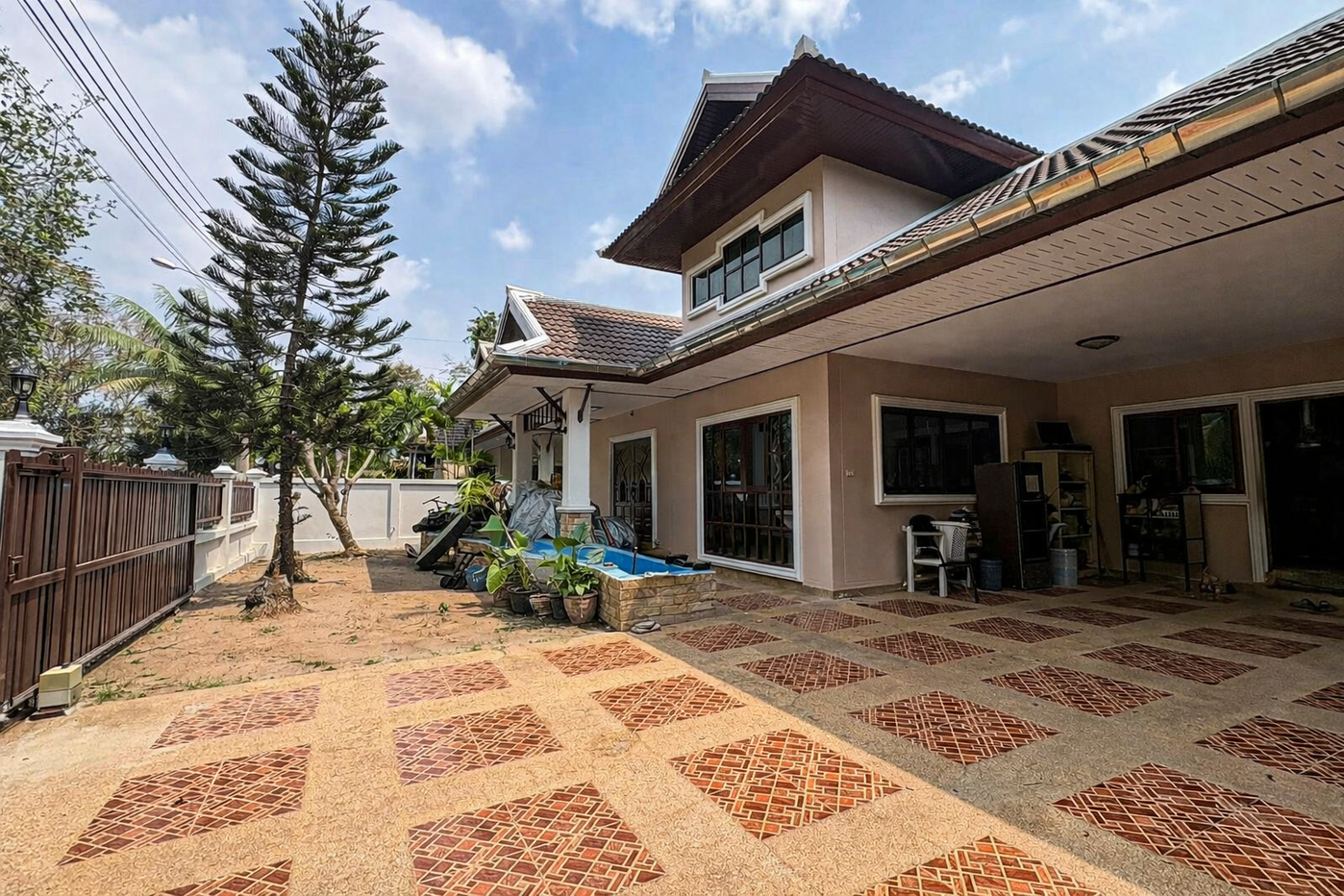 picture 3 Bedroom House for Sale in East Pattaya - 2/8