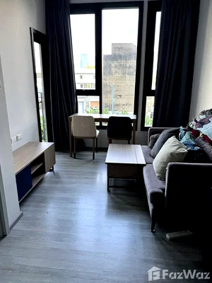 Condos for sale BTS Phra Khanong : XT Ekkamai Condo near BTS Ekkamai 1 Bed 6149031