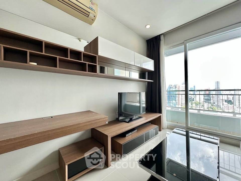 รูป คอนโด 1-ห้องนอน ที่ เซอร์เคิล คอนโดมิเนียม ใกล้ MRT เพชรบุรี (ID 2381372) - รูปที่ 3/5