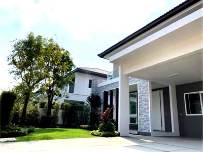 ขายบ้านเดี่ยว : ขาย บ้านเดี่ยว มัณฑนา อ่อนนุช-วงแหวน5 มีSolar cell และระบบair plus ใกล้เมกาบางานา