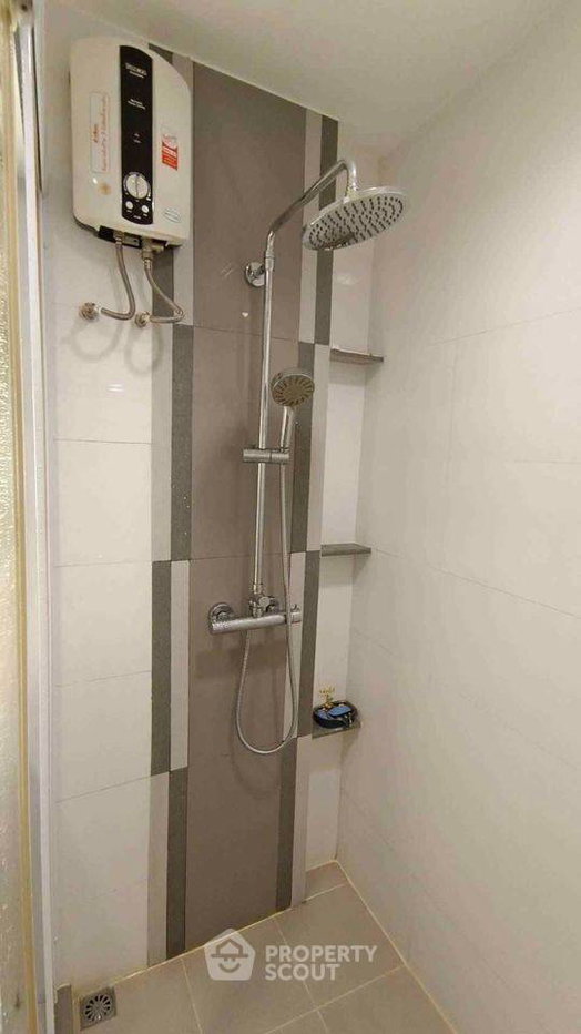 picture 1-BR Condo at Rhythm Ratchada near MRT Ratchadaphisek (ID 1084181) - 11/15