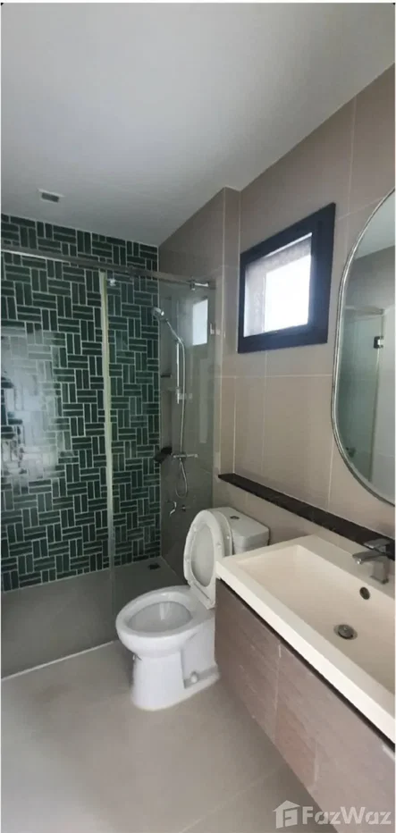 picture Home office for rent in Chinatown 6163747 - 12/16