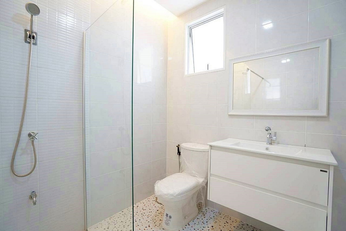 รูป บ้านสวย ทำเลดี พระราม 2 #หมู่บ้านวรการ บ้านเดี่ยว 4 ห้องนอน รีโนเวทใหม่ ใกล้เซ็นทรัล พระราม 2 - รูปที่ 21/25