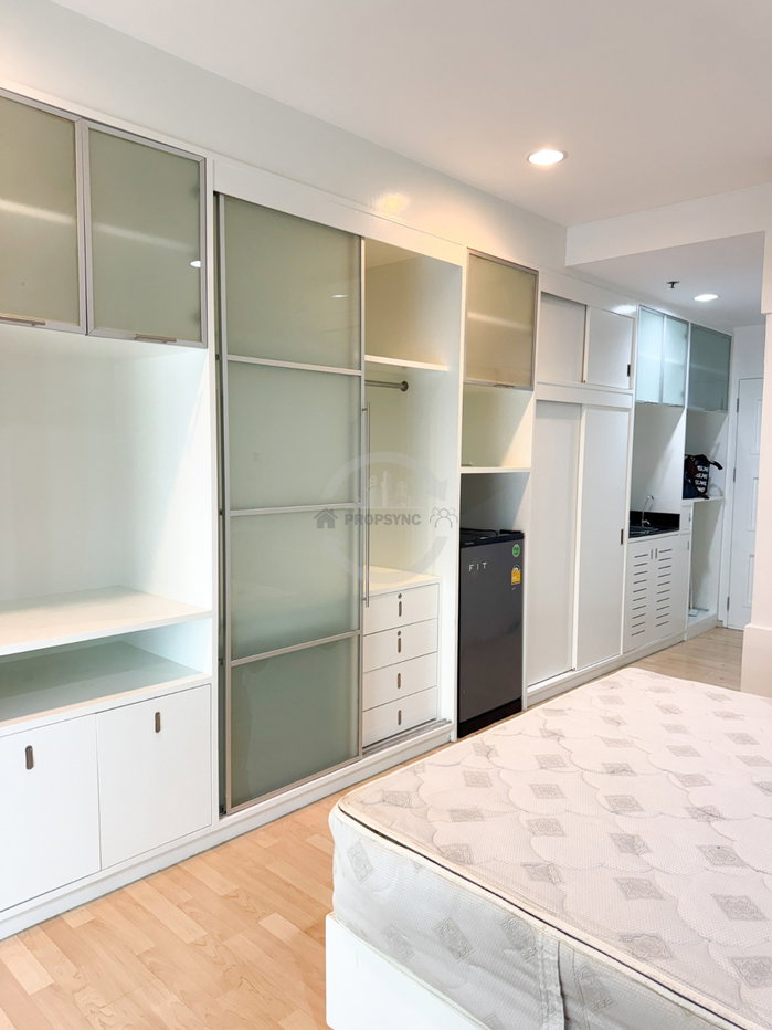 picture 📍 Noble Lite Ari📍  High Floor with City View, Fully Built-in with Smart Storage, Steps to BTS Ari ✨ - 3/5