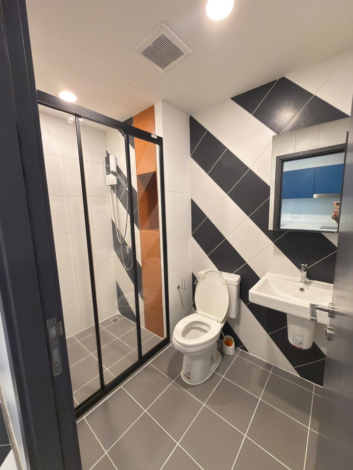 รูป 🏙️ วิวสนามบินดอนเมือง! The BASE สะพานใหม่ ✨ ชั้น 12A ทิศเหนือไม่ร้อน ✨ ติด BTS 0 เมตร เพียง 14,000.- ✈️🚆 - รูปที่ 8/15