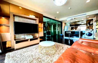 ขายคอนโด : ขายคอนโด ห้องหรู Starview พระราม 3 วิวเเม่น้ำ 2 นอน 2 น้ำ 77 ตร.ม. พร้อมเข้าอยู่ มี Outdoor Jacuzzi ชั้นสูงงงงง ใกล้ BTS สุรศักดิ์