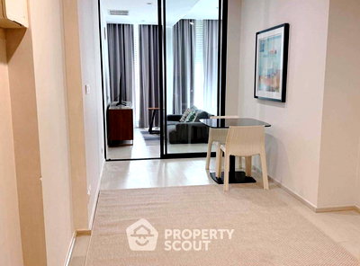 Condos for rent Borom Ratchachonnani Bangkok Nursing College : 1-BR Condo at Noble Ploenchit near BTS Phloen Chit (ID 653450)