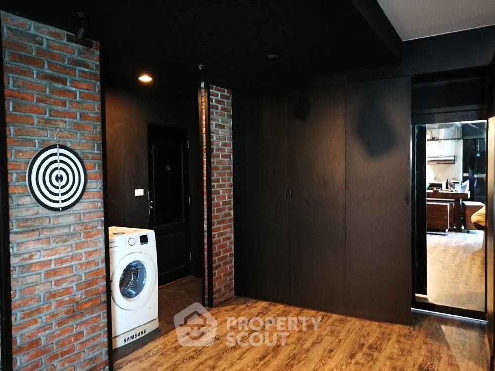 รูป คอนโด 2-ห้องนอน ที่ สาธร เฮ้าส์ คอนโดมิเนียม ใกล้ BTS สุรศักดิ์ (ID 385409) - รูปที่ 11/13