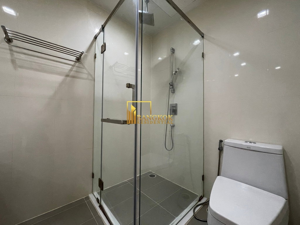 picture Impressive 3 Bedroom Duplex Apartment in Phrom Phong Area - BR0235AP - 32/60