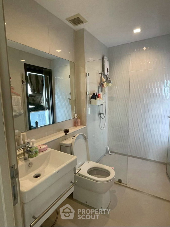 picture 2-BR Condo at Life One Wireless near BTS Phloen Chit (ID 2599956) - 1/19
