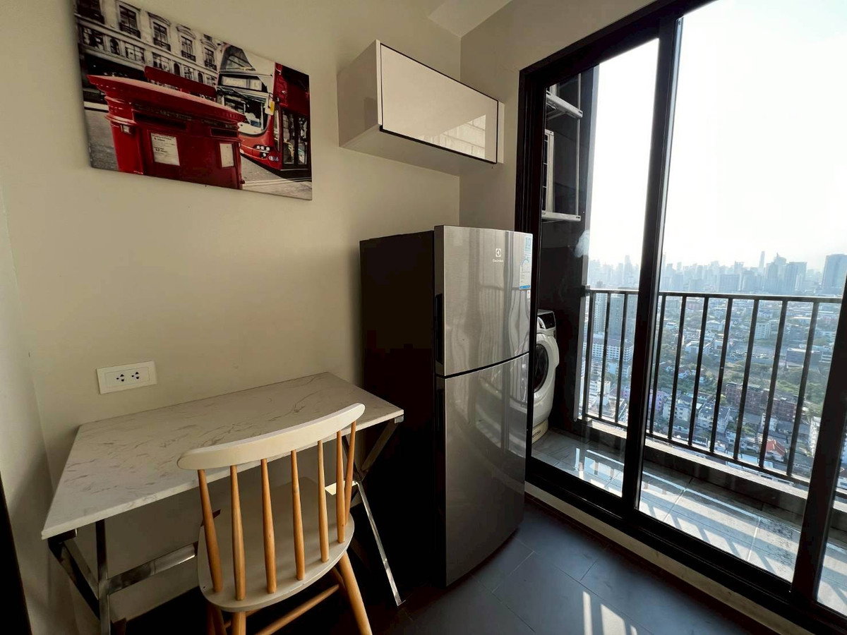 รูป เช่า ซี เอกมัย เฟอร์ฯครบ ใกล้ BTS เอกมัย และ ทางด่วน - รูปที่ 10/13