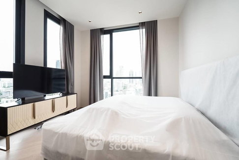 คอนโด 1-ห้องนอน ที่ เดอะ รีเซิร์ฟ สาทร ใกล้ BTS ศาลาแดง (ID 998492)