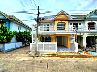 ขายทาวน์โฮม : ขายทาวน์เฮ้าส์/ทาวน์โฮม  บ้านสุชา รีโนเวทใหม่ ละหาร บางบัวทอง นนทบุรี CX-127494 ✅ ทักไลน์ @connexproperty ตอบทันที ทีมงานมืออาชีพ ✅