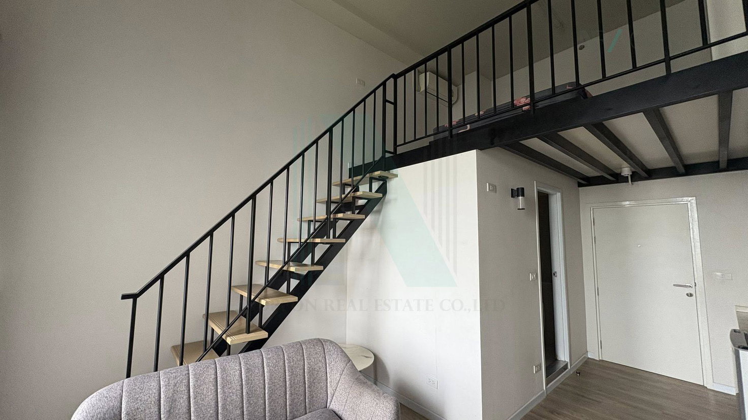 รูป 🎉 ให้เช่าคอนโด บลอสซั่ม คอนโด แอท แฟชั่น บียอนด์ อาคาร 1 ชั้น 7 Duplex ขนาด 25 ตรม ใกล้ แฟชั่นไอส์แลนด์ - รูปที่ 2/8