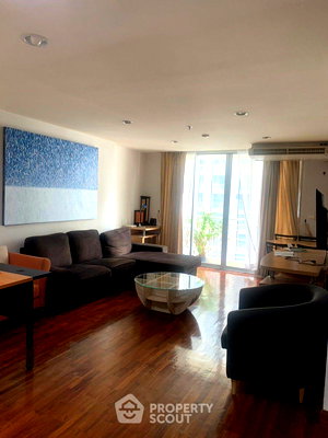 Condos for rent Asoke Road : 2-BR Condo at Asoke Place near MRT Sukhumvit (ID 1443423)