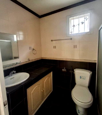 Houses for sale Cha-Am Petchburi : HOME 64 Sq.w. Cha-Am Petchburi for 1.5M