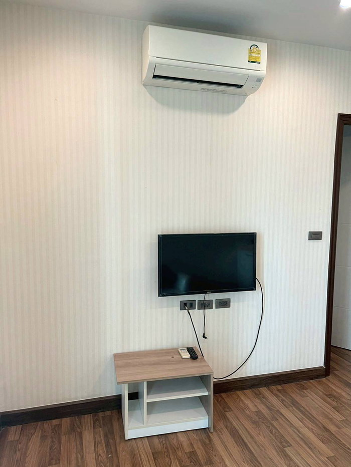 รูป ขายด่วน คอนโด The Rise Residence 1 ห้องนอนขนาด 35 ตร.ม. ชั้น 8 ทิศใต้ ขาย 1.95 ล้านบาท  - รูปที่ 2/14