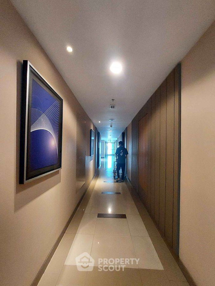picture 1-BR Condo at Rhythm Ratchada near MRT Ratchadaphisek (ID 1084181) - 12/15