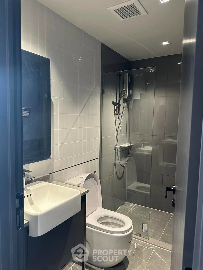 picture 1-BR Condo at Chapter Chula-Samyan near MRT Sam Yan (ID 2092056) - 2/7