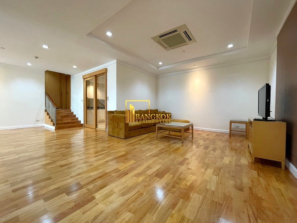 picture Impressive 3 Bedroom Duplex Apartment in Phrom Phong Area - BR0235AP - 1/60