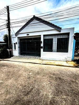 บ้านเดี่ยว บางละมุง ชลบุรี : 3 Bedroom House for Sale in East Pattaya