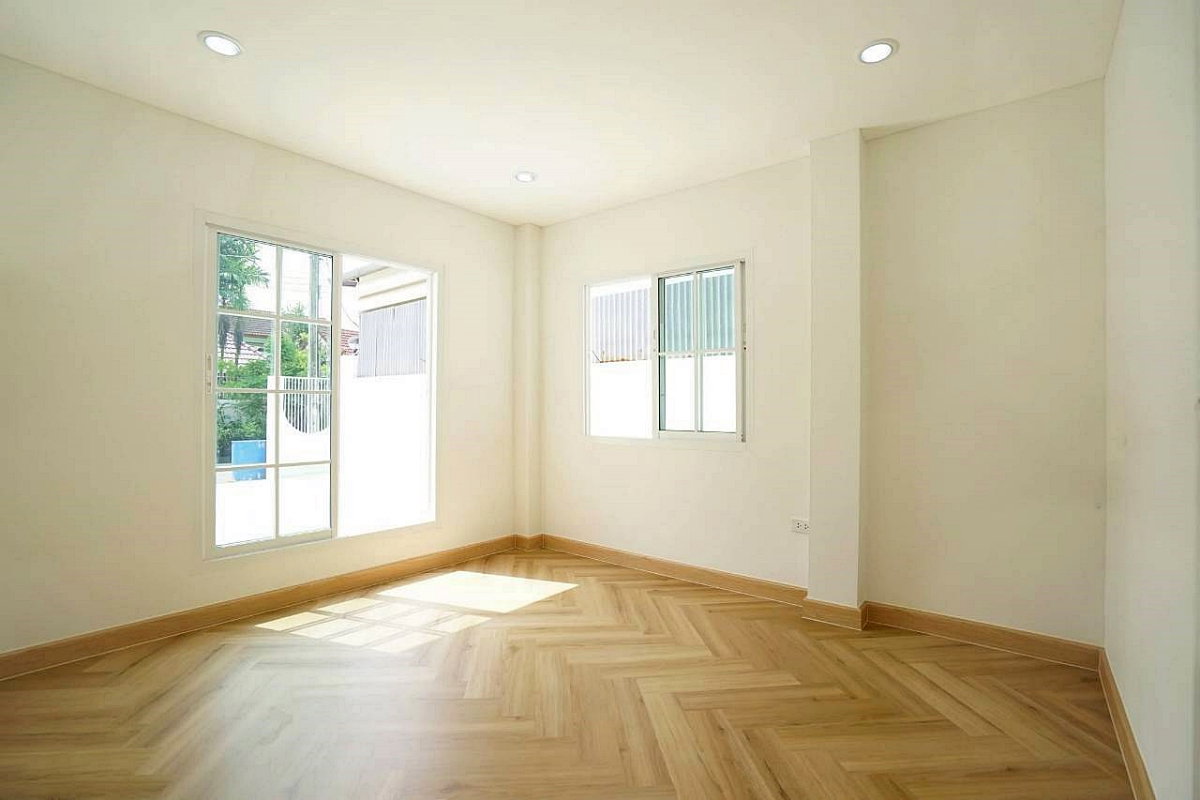 รูป บ้านสวย ทำเลดี พระราม 2 #หมู่บ้านวรการ บ้านเดี่ยว 4 ห้องนอน รีโนเวทใหม่ ใกล้เซ็นทรัล พระราม 2 - รูปที่ 11/25