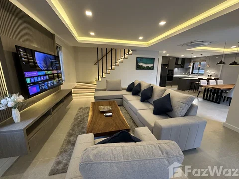 Deluxe 3bedrooms Midtown Villa 2008510