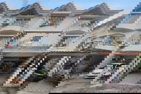 ทาวน์โฮม 3 ชั้น ศุภาลัยวิลล์ รัตนาธิเบศร์ ทำเลดี เข้าซอยไม่ลึก ใกล้ศาลากลาง จังหวัดนนท์