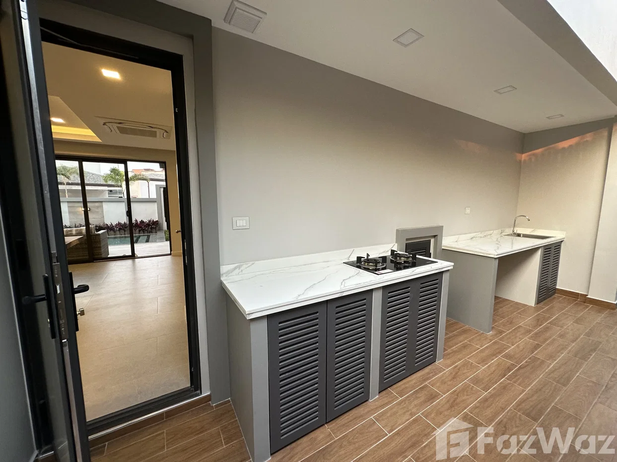 picture Deluxe 3bedrooms Midtown Villa 2008510 - 13/31