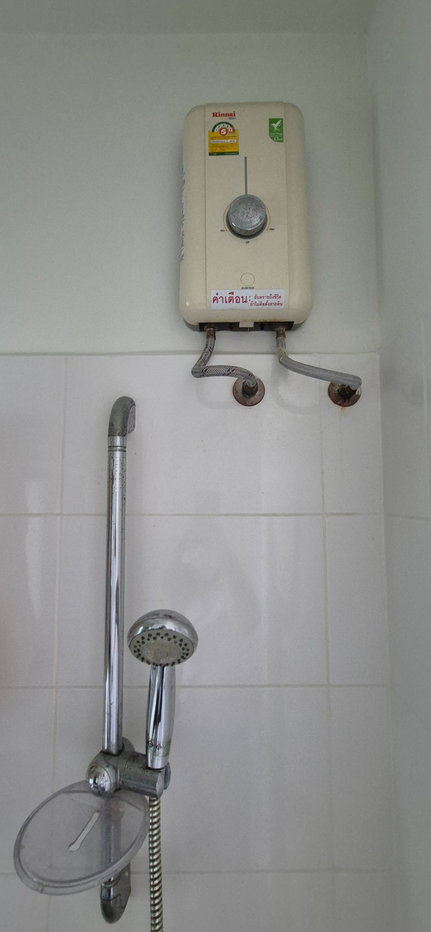 รูป ให้เช่าห้องแต่งพร้อม เฟอร์ครบ ห้องใหญ่ วิวดี ราคาถูก ใกล้ ARL และ MRT สถานีหัวหมาก - รูปที่ 11/12