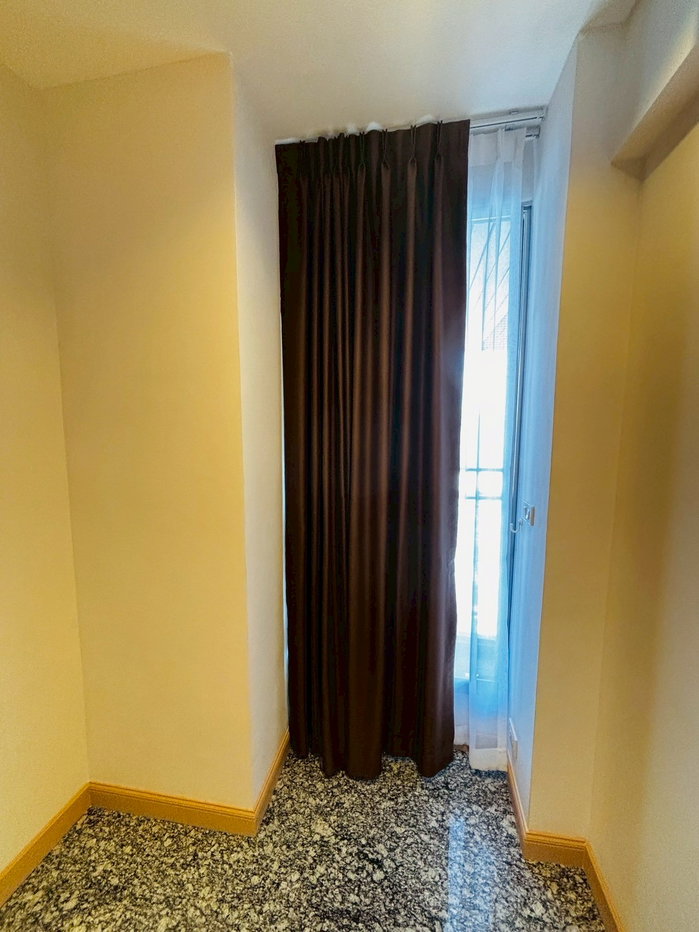 picture Pathumwan                  Resort  - 4/19