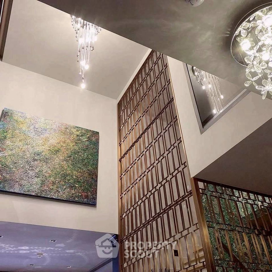 รูป คอนโด 3-ห้องนอน ที่ ณ วรา เรสซิเดนส์ ใกล้ BTS ชิดลม (ID 2781263) - รูปที่ 18/19