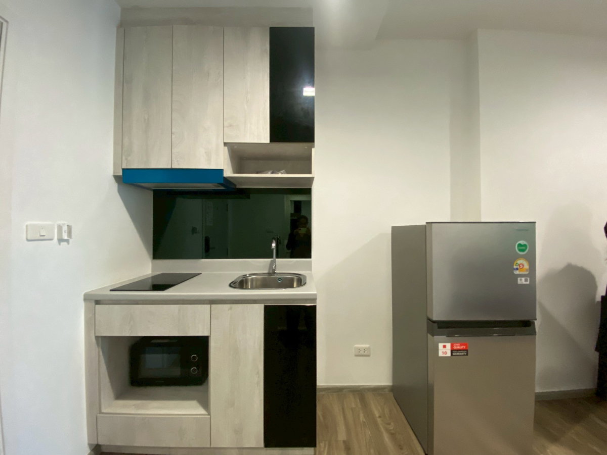 รูป 0เมตรติดรถไฟฟ้า ด่วน ให้เช่า Rich Park Terminal @พหลฯ59 สะดวก เฟอร์ใหม่ เครื่องใช้ไฟฟ้าครบ พร้อมอยู่ - รูปที่ 4/7