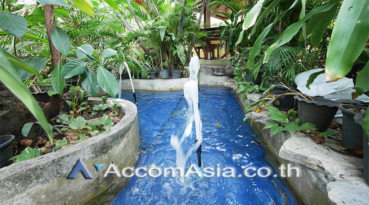 รูป 🔼🔽 AccomA 📩 Pet friendly 4 BR House in Khwaeng Sam Sen Nai (99199) - รูปที่ 15/16