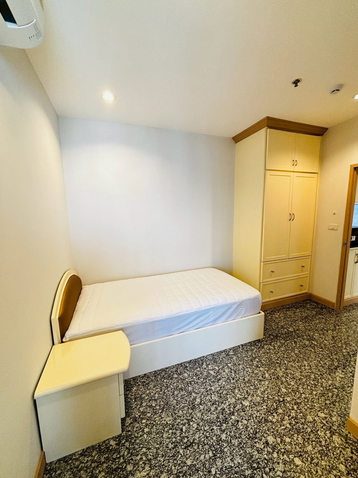 picture Pathumwan                  Resort  - 6/19