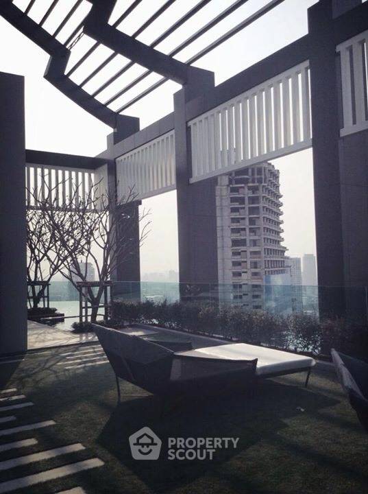 รูป คอนโด 1-ห้องนอน ที่ ริธึ่ม สาทร ใกล้ BTS สะพานตากสิน (ID 391737) - รูปที่ 10/14