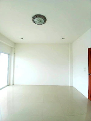 TOWN HOUSE 18 Sq.w. Cha-Am Petchburi for 1.3M