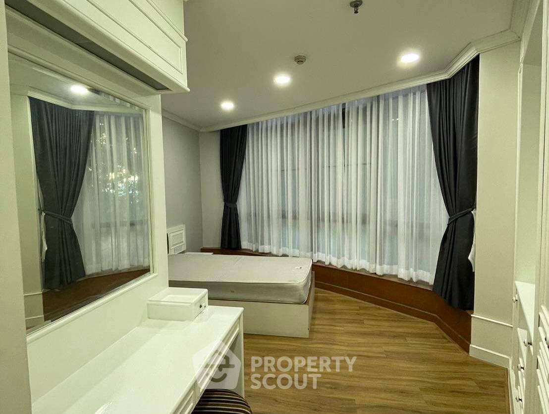 รูป คอนโด 2-ห้องนอน ที่ ฟิฟตี้ฟิฟท์ ทาวเวอร์ คอนโดมิเนียม ใกล้ BTS ทองหล่อ (ID 1981136) - รูปที่ 6/11