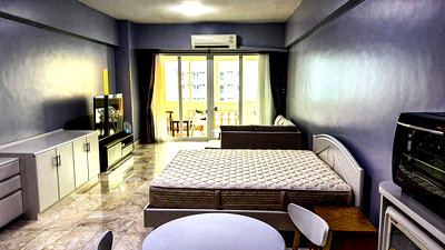 Condos for rent : Studio Condo for Rent Jomtien Complex Condotel