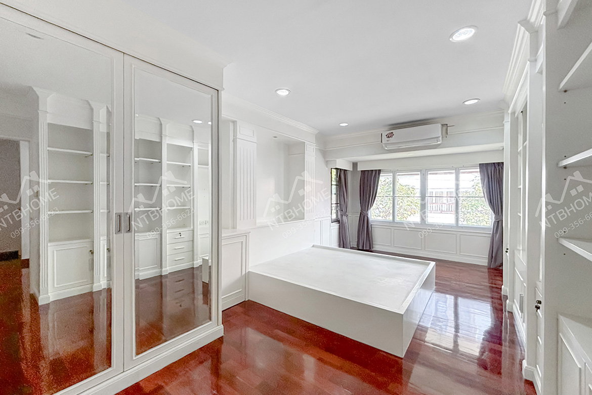 รูป ให้เช่า 25,000 บาท/เดือน บ้านเดี่ยว 2 ชั้น หมู่บ้านนราธิป ไทรม้า ต่อเติมครบพร้อมอยู่ ทำเลดีติดถนนใหญ่รัตนาธิเบศร์ - รูปที่ 11/15